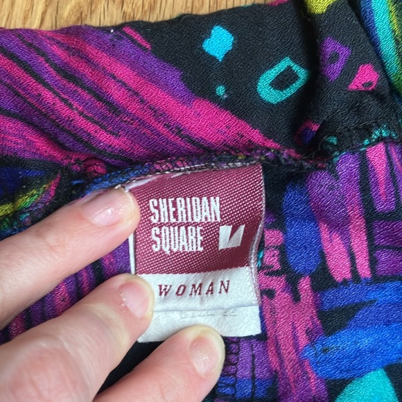 Bright vintage skirt size 2X with pockets! - Picture 2 of 3